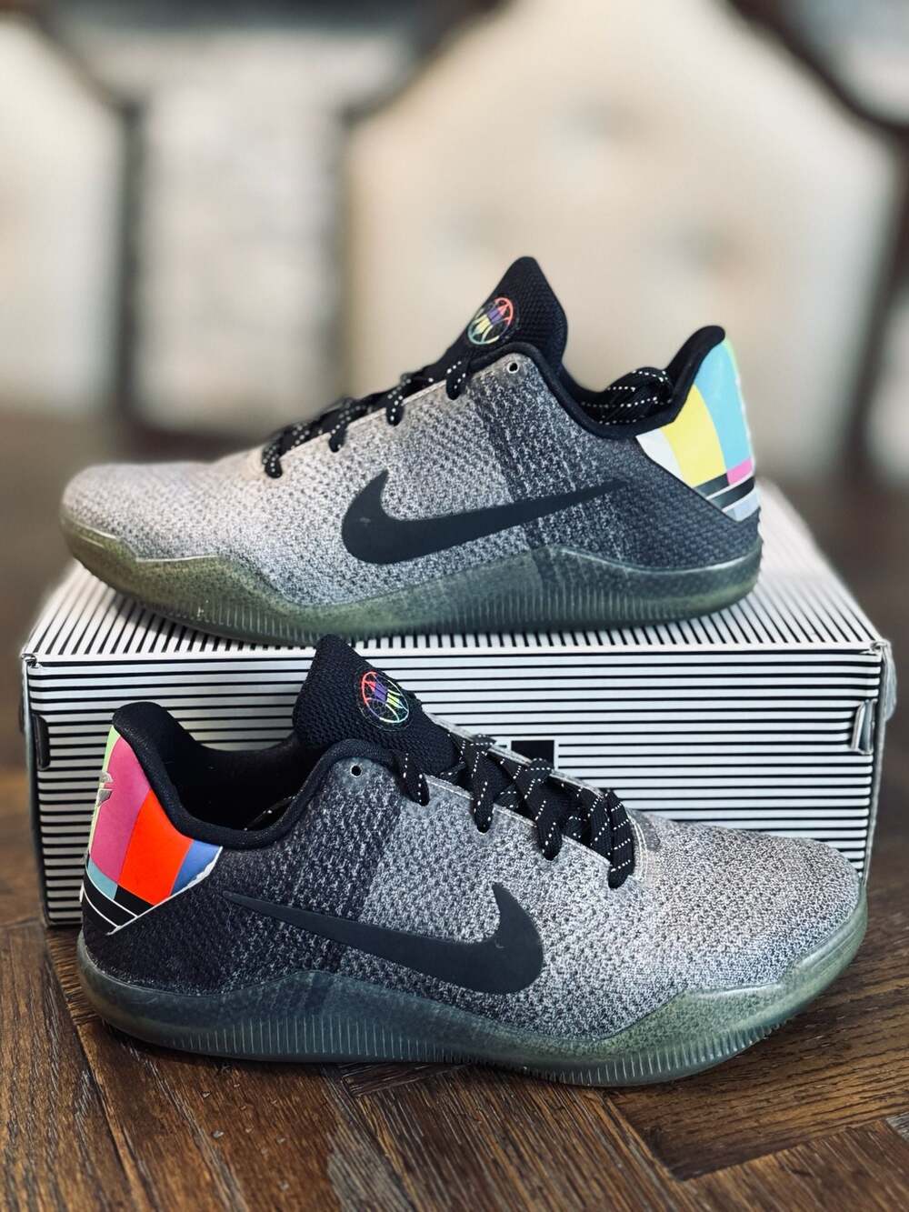 Nike Kobe 11 GS 'TV' Basketball Shoes (822945-002) 5.5Y / 7 in women used 1X